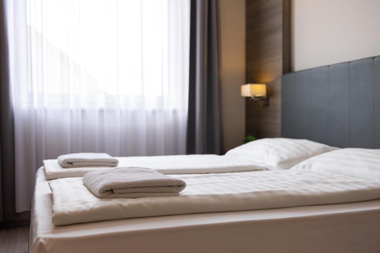 Dabas Hotel المظهر الخارجي الصورة